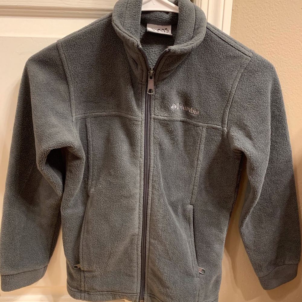Boys size S (8)  Gray Columbia Jacket